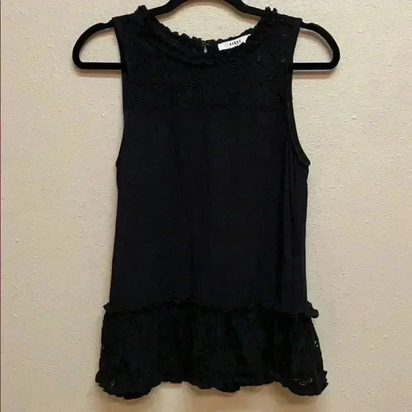 RO & DE Women’s Black Lace Long Tank - Picture 1 of 7